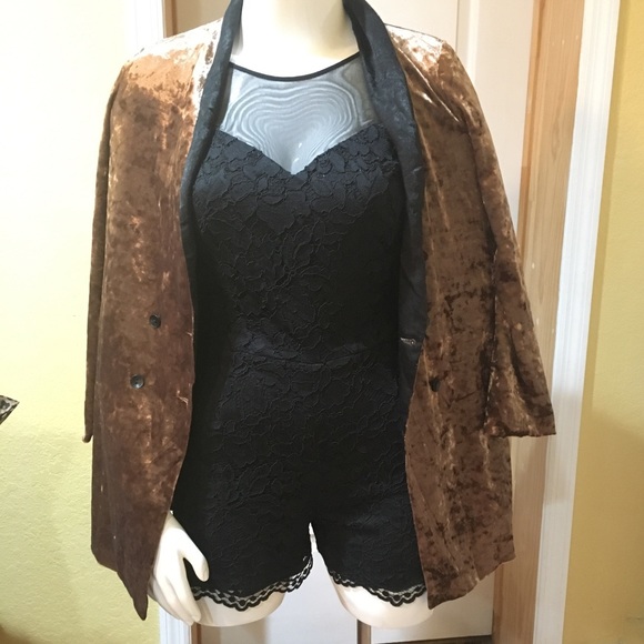 Ark NC. Velvet blazer - Picture 3 of 7